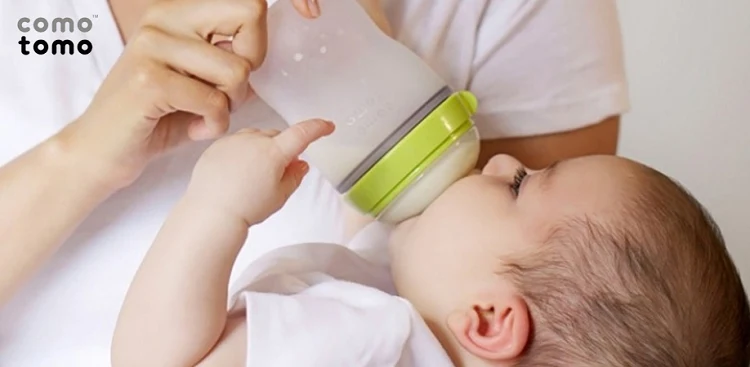*Comotomo Natural Feel Baby Bottle - 2 Pack - 250ml (Medium Flow) / Green - Image 3