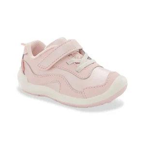 Stride Rite Winslow 2.0 Sneaker - Blush - 6