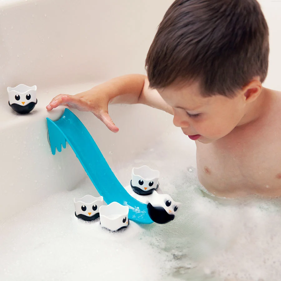 *Fat Brain Toys Waddle Bobbers Bath Toy