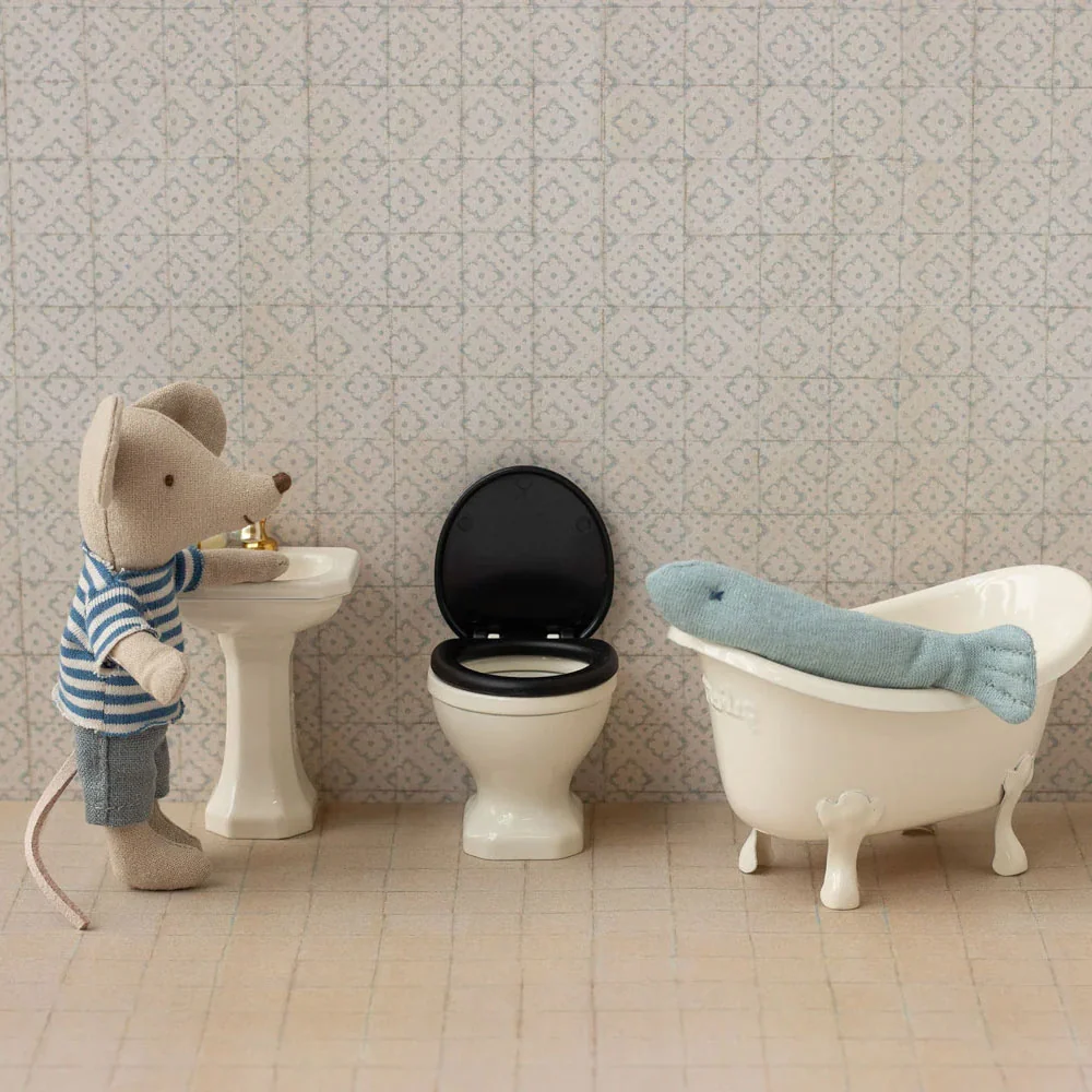 *Maileg Fishing Set for Mouse - Image 2