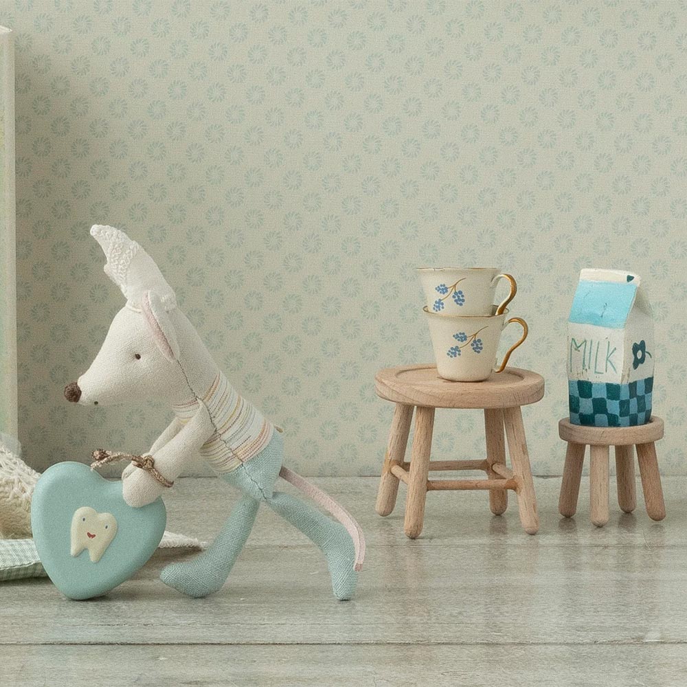 *Maileg Table & Stool Set for Mouse - Image 3