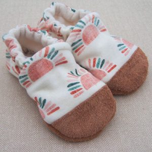 Snow and Arrow Cotton Knit Slippers - Sunrise - 18-24m