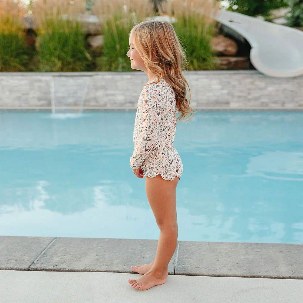 Current Tyed Ruffle Rashguard Suit - The Ivy - 12-24m - Image 3